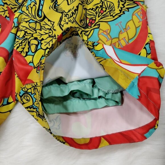 Baroque Bold Geometric Print Boys Elastic Waist shorts M - Picture 6 of 7